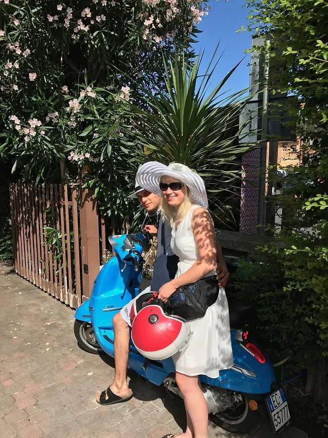 **  B City Hotel バルドリーノ イタリア