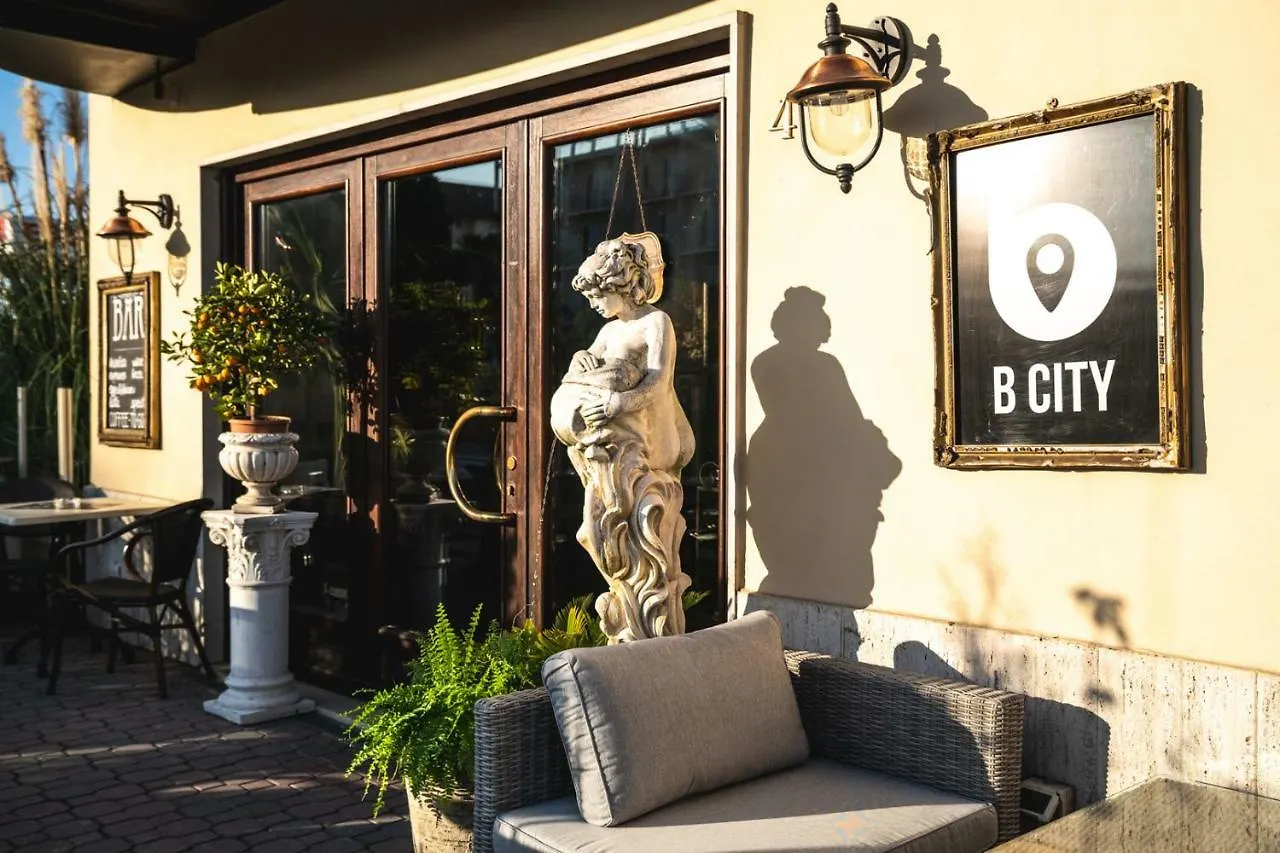 **  B City Hotel バルドリーノ イタリア