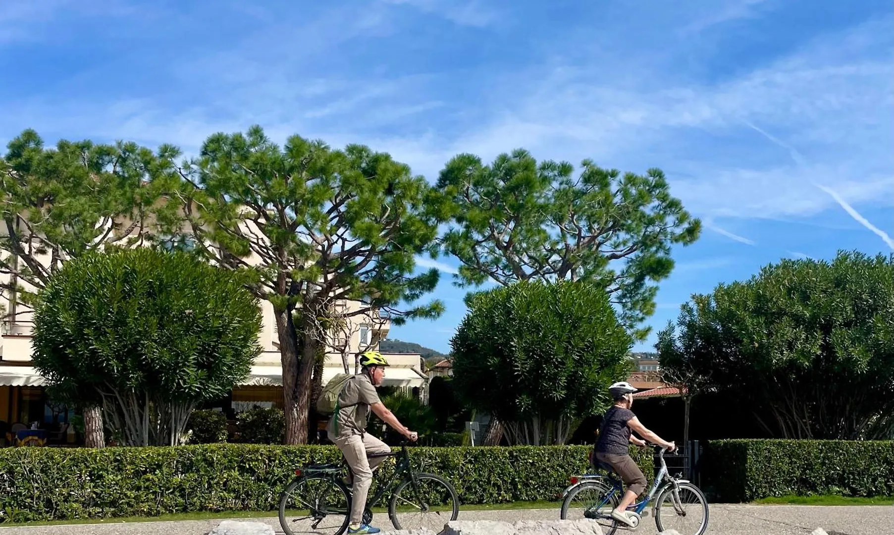B City Hotel Bardolino