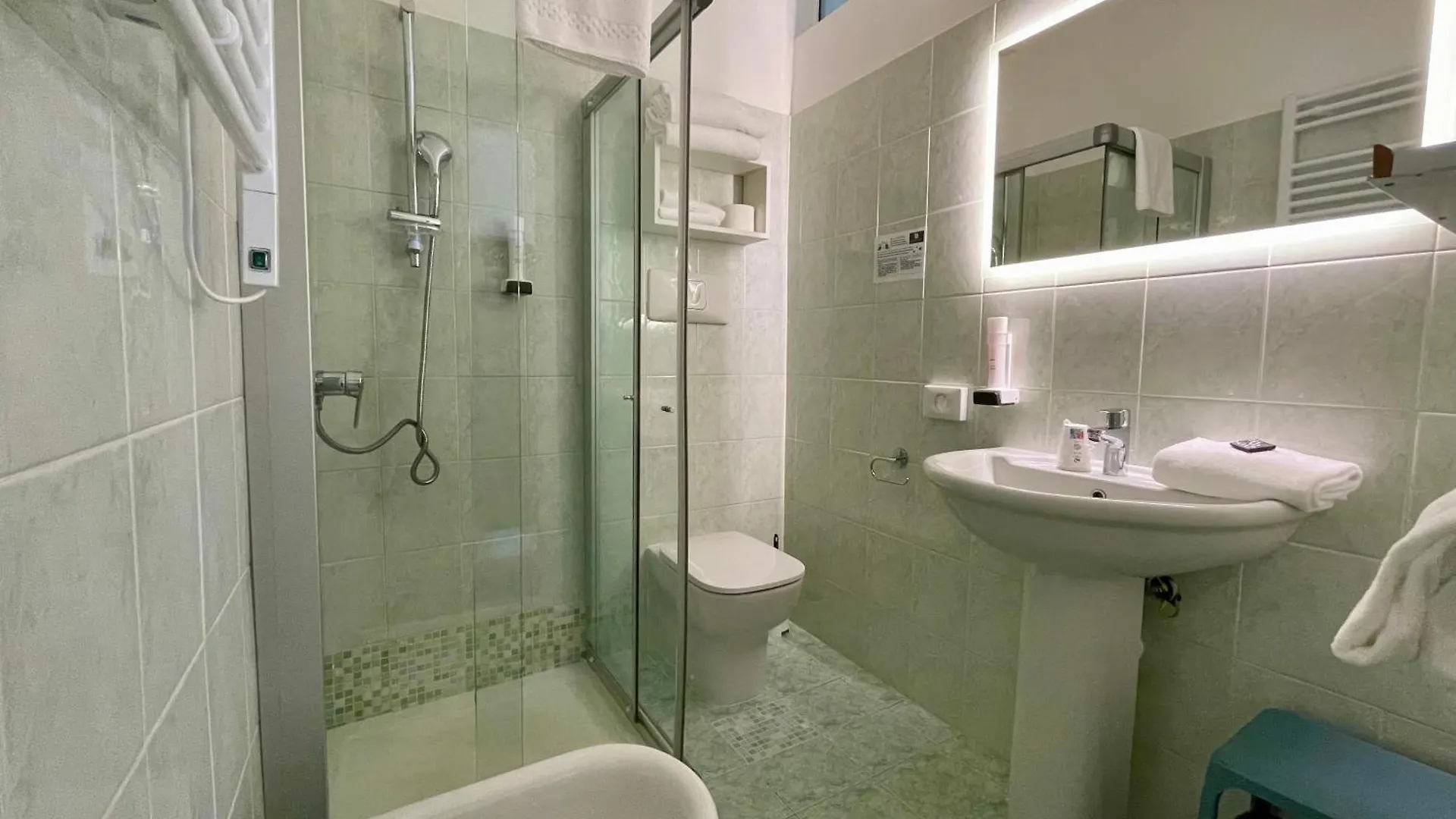 B City Hotel Bardolino