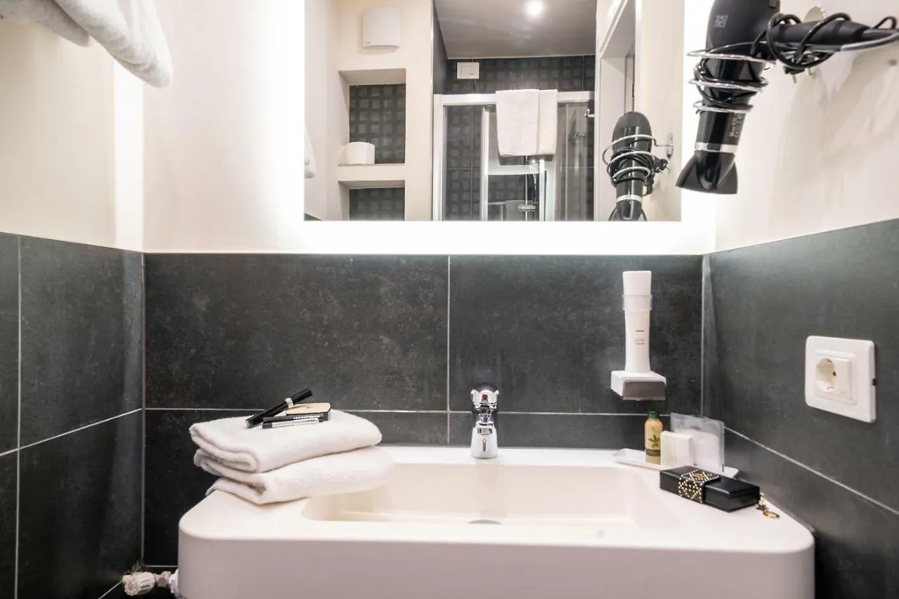 B City Hotel Bardolino
